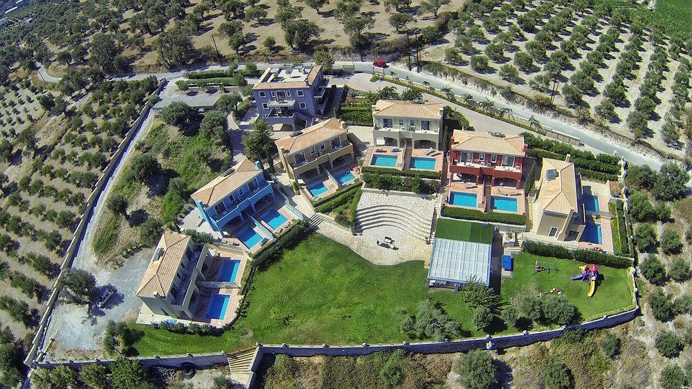 Carme Villas Adelianos Kampos Exterior photo