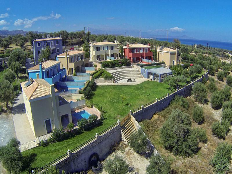 Carme Villas Adelianos Kampos Exterior photo