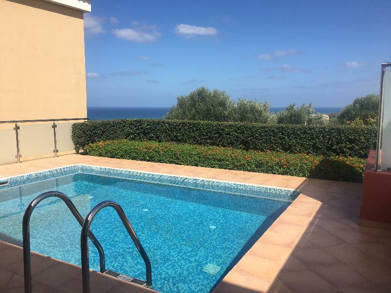 Carme Villas Adelianos Kampos Exterior photo